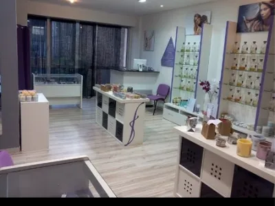 Mobilier pour agencement de magasin 