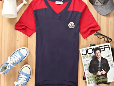 Moncler homme T-shirts avec un grand prix discount
