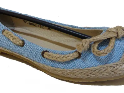 Espadrille fille  Référence : 3288  3,95 € 