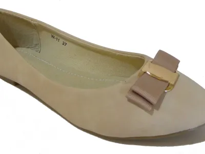Ballerine boucle 3,95 € HT/unité