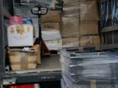A saisir stock de Mercerie