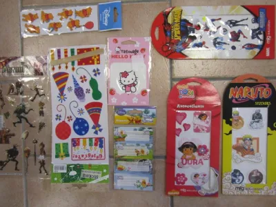 Autocollants, adhésifs, tatouages enfants…