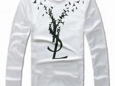 Yves Saint Laurent. Polo T-Shirt. Vêtements pour hommes et Polos & T-shirts