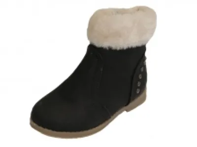 Bottines fourrées cloutées à l’arrière
