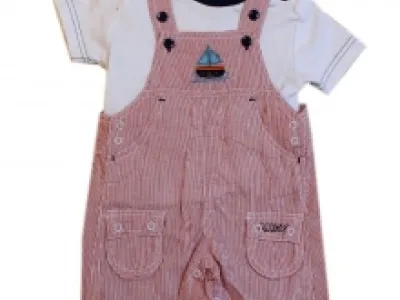Ensemble salopette et t-shirt pour bébé garçon