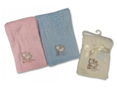 Couverture pour bébé avec éléphant brodé