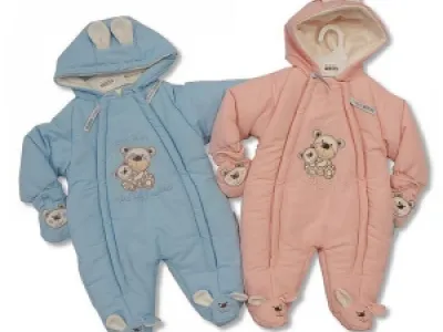 Combinaison bébé avec ours brodés