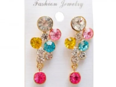 Boucles d'oreilles ornées de pierres précieuses