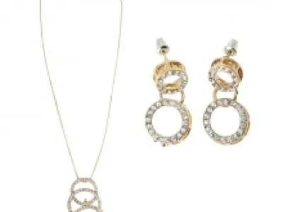 Parure fashion incrustée de strass