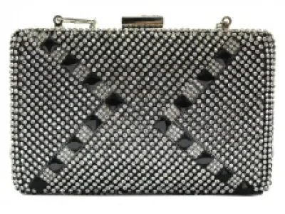 Sac de soirée clouté de strass