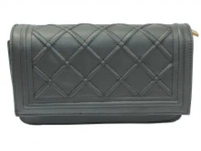 Pochette splendide avec motif losange