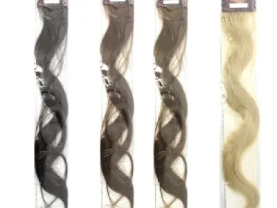 Jolies mèches à cheveux en différentes couleurs
