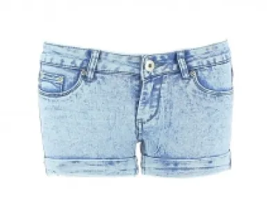 Short jeans délavé pour femme