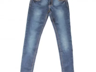 Joli Jeans slim délavé avec braguette boutonnnée