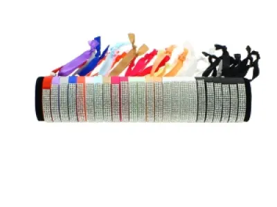 Bracelet enjolivé de strass