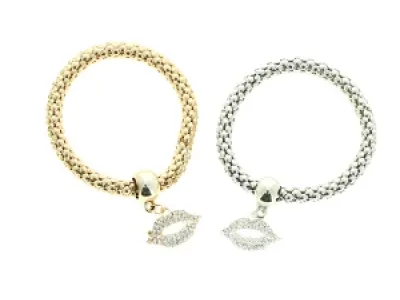 Bracelet en cotte de mailles avec une lèvre à strass