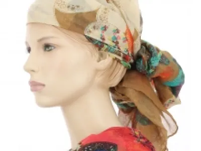Foulard imprimé de cœurs fantaisie