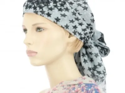 Foulard imprimé d’étoiles