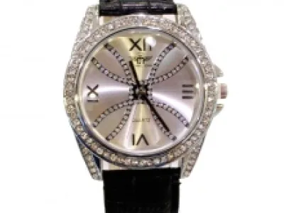 Montre bracelet fantaisie pour femme sertie de strass