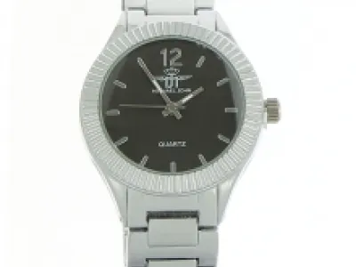 Montre en métal très chic pour femme