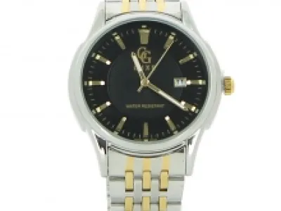 Montre métal pour accentuer votre look luxueux