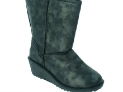 Jolies bottines noires compensées avec intérieur fourré