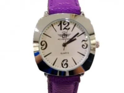 Montre-bracelet femme avec mouvement quartz et candran en acier
