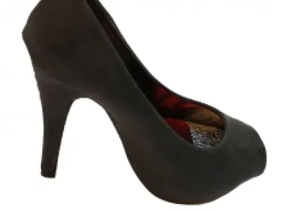 Escarpins noires avec bout ouvert