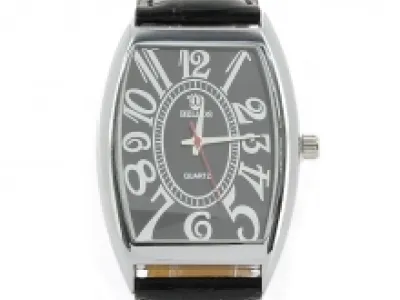 Montre-bracelet avec cadran rectangulaire et mouvement quartz