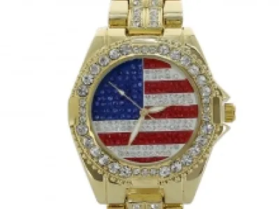 Montre bijou dorée avec drapeau américain et strass