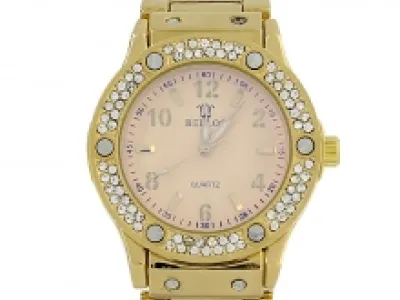Montre bijou incrustée de strass