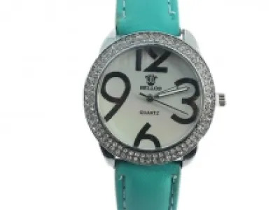 Montre bracelet sertie de strass pour femme