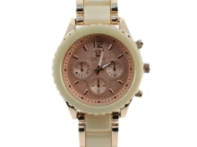 Montre bijou dorée avec trois compteurs