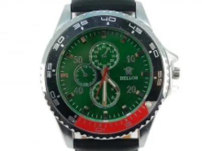 Montre bracelet très classe avec trois compteurs pour homme