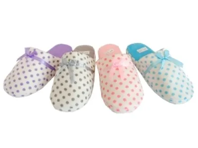 Pantoufle à pois pour femme
