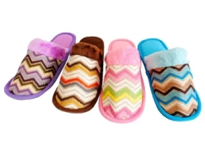 Pantoufle avec motif zig zag