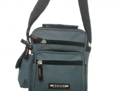 Sac bandoulière multipoche