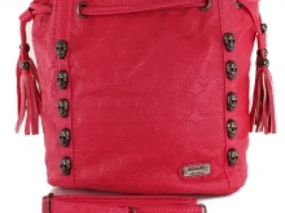 Sac cabas clouté tête de mort