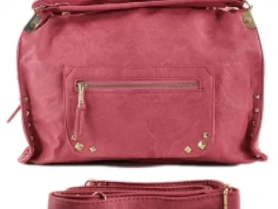 Sac à main décoré de clous 