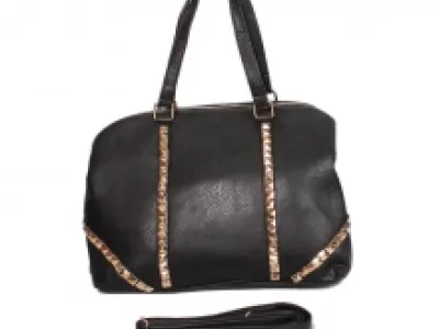 Sac à main clouté avec bandoulière amovible