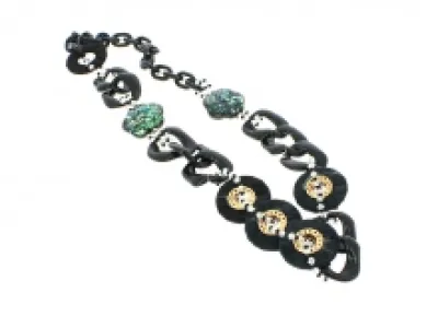 Collier fantaisie en chaîne et perles
