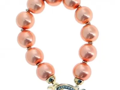 Bracelet en élastique orné de perles avec boucle à strass