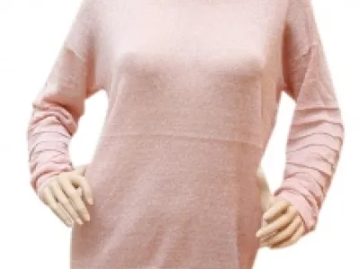 Pull avec manches à plis