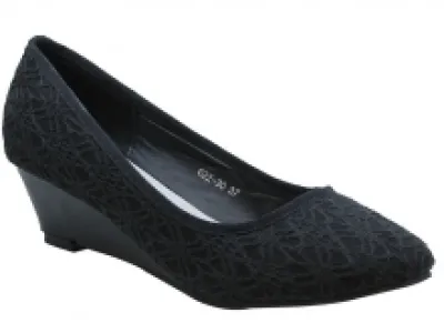 Ballerines compensées en dentelle