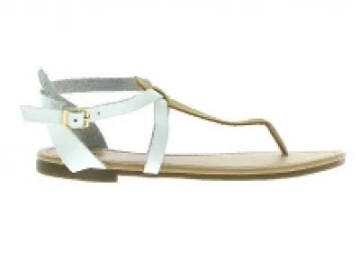 Sandales bicolores tendance pour femme