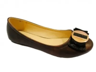 Ballerines ornées de nœuds à boucles dorées