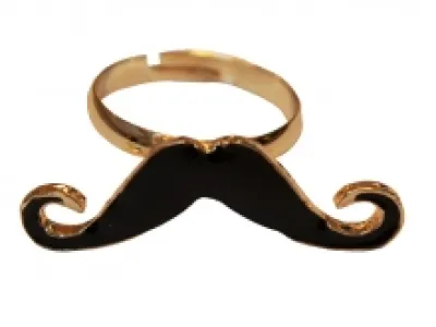 Bague moustache ajustable