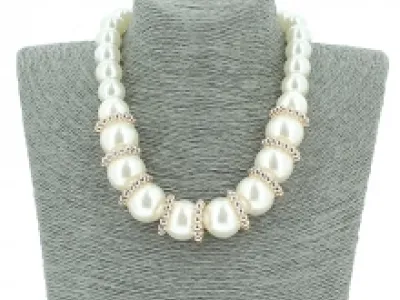 Parure très chic en perle de culture