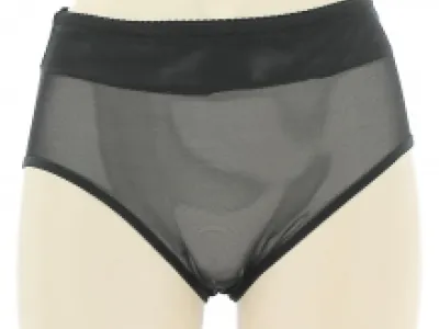 Culotte avec remonte fesse