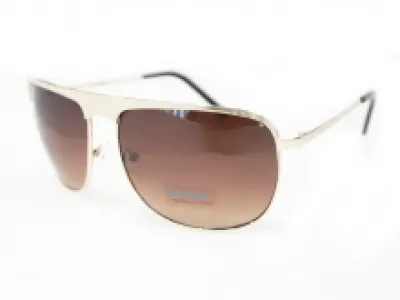 Lunettes de soleil homme très classe